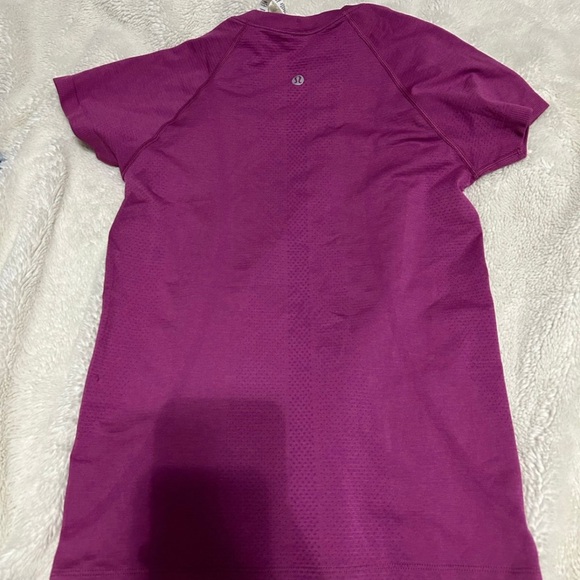 Swiftly Tech Shirt - Picture 3 of 5